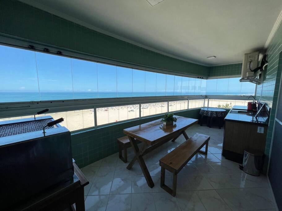 Apartamento Guilhermina De Frente Para O Mar Praia Grande  Eksteriør bilde